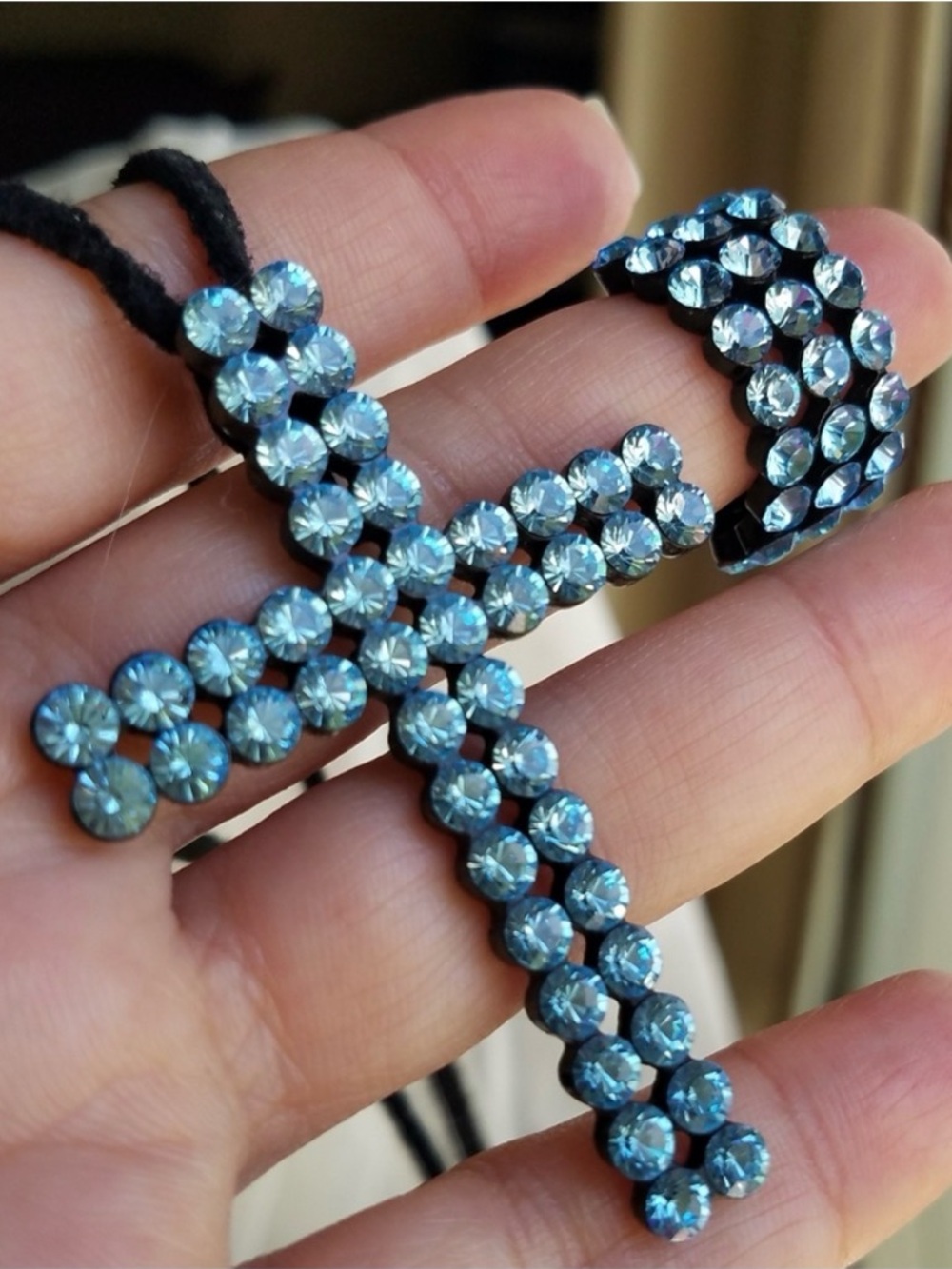 Swarovski Elements Light Blue Symbolic Cross Choker Necklace & Band Ring SET